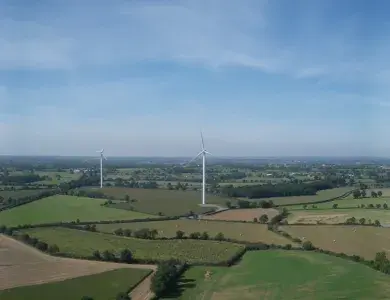 Vue panoramique du parc éolien de Coulonges exploité par Boralex dans les Deux-Sèvres, France