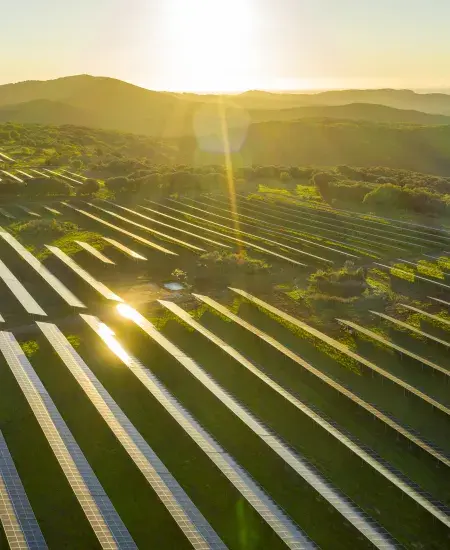 Panneaux solaires et soleil
