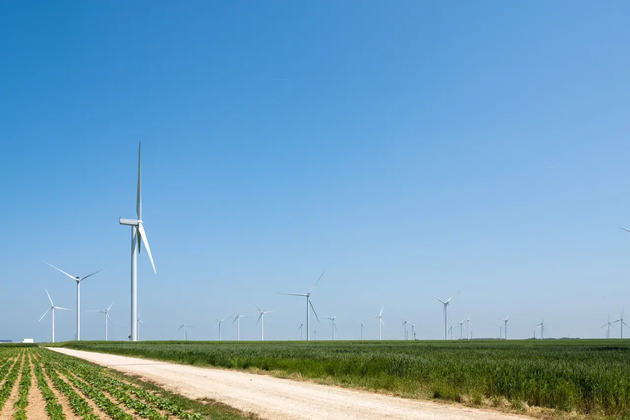 Parc éolien renouvelé à Louville-la-Chenard - Boralex